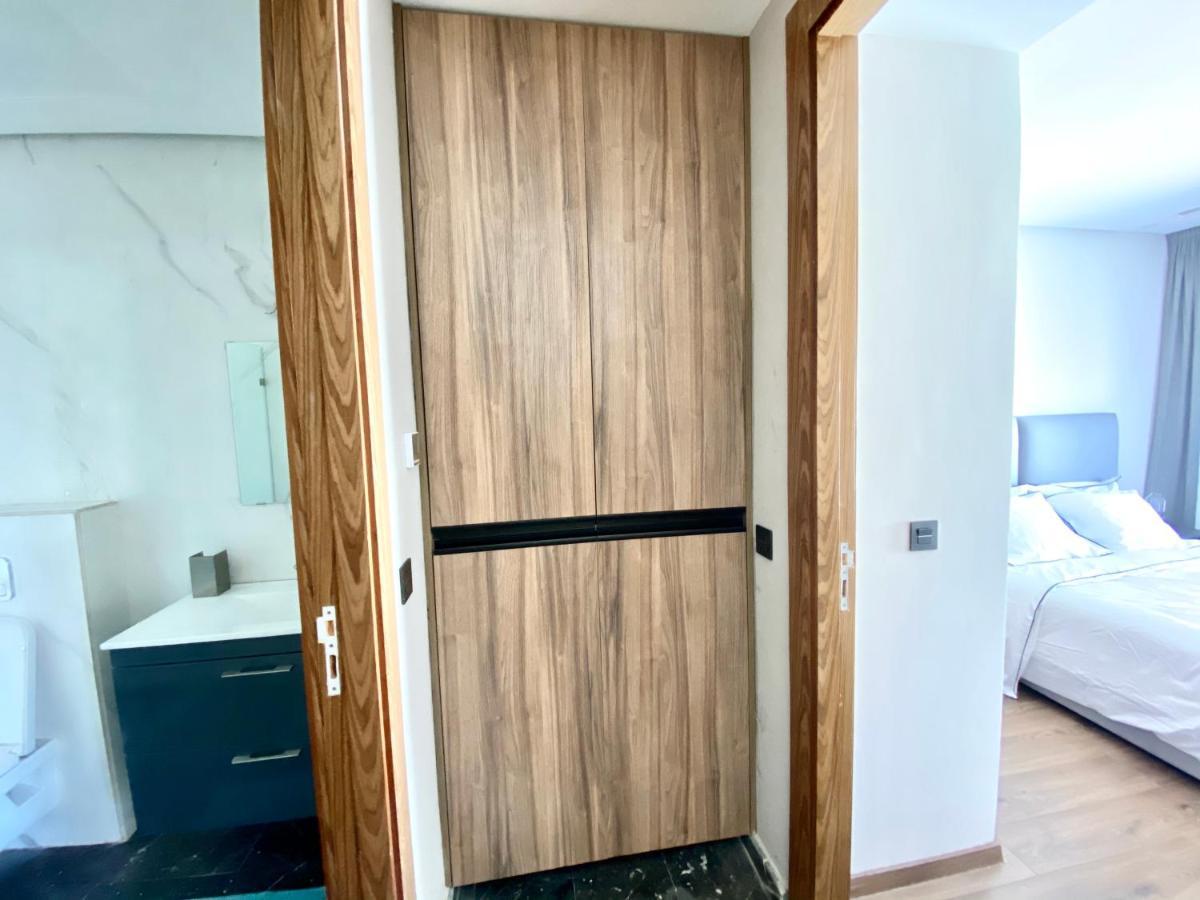 Lovely 1-Bedroom Rental Unit Near 2Mars/Habous Касабланка Экстерьер фото