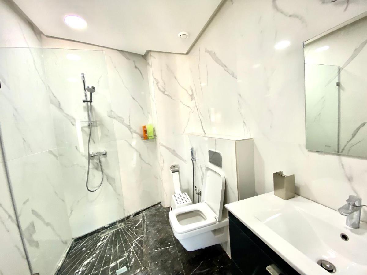 Lovely 1-Bedroom Rental Unit Near 2Mars/Habous Касабланка Экстерьер фото